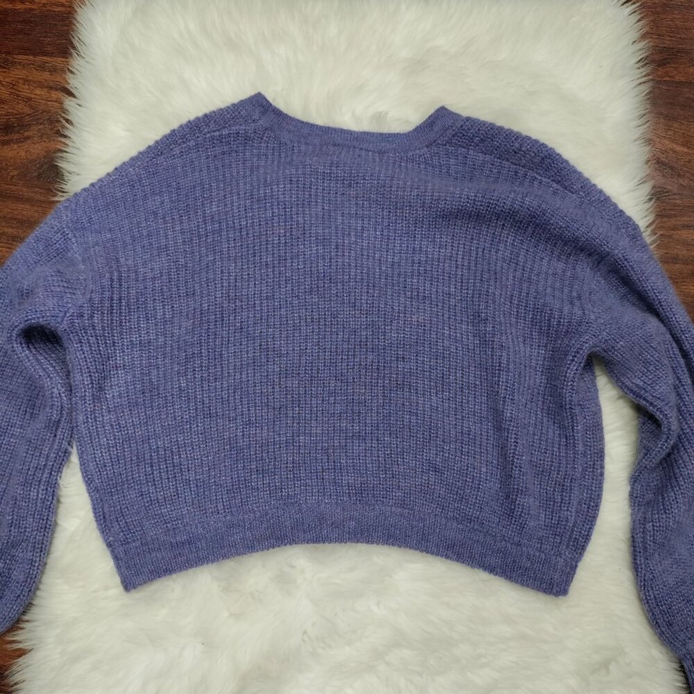 J. Inc Purple Wool Blend Knit V-Neck Button Front Cropped Cardigan Sweater Small - Picture 4 of 10